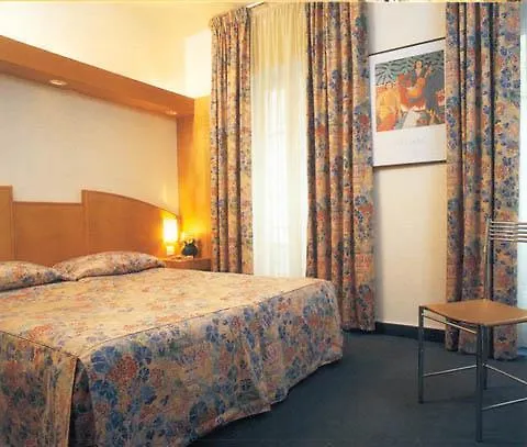 Le Quartier Republique-le-marais Hotel Paris