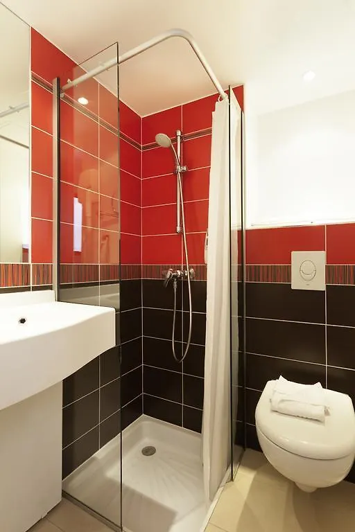 Le Quartier Republique-le-marais 3* Paris
